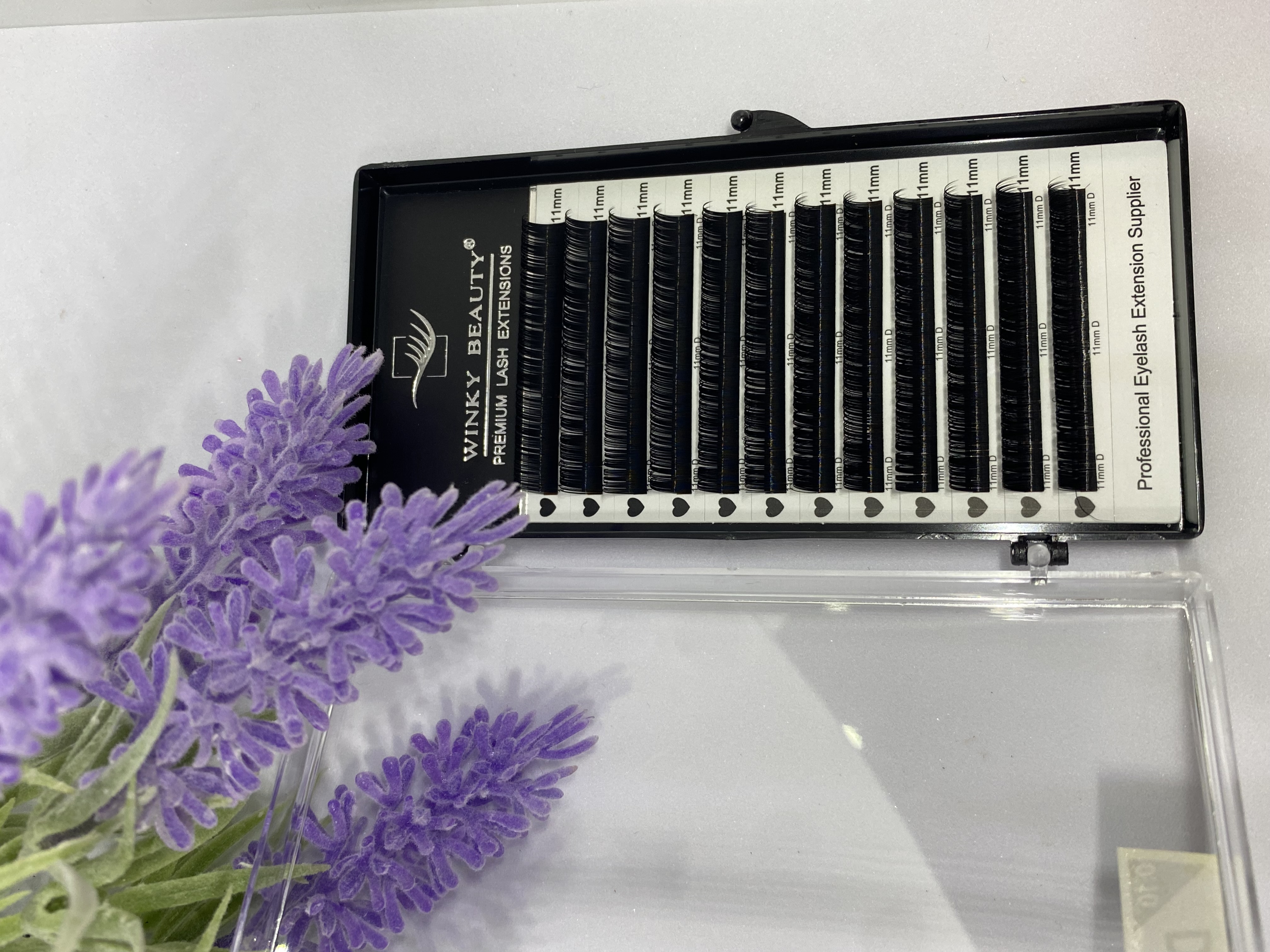 https://helena-webshop.zlaja.live/product-photos/68208bc9-04a5-4b8a-b463-44b57b6aa112.jpeg