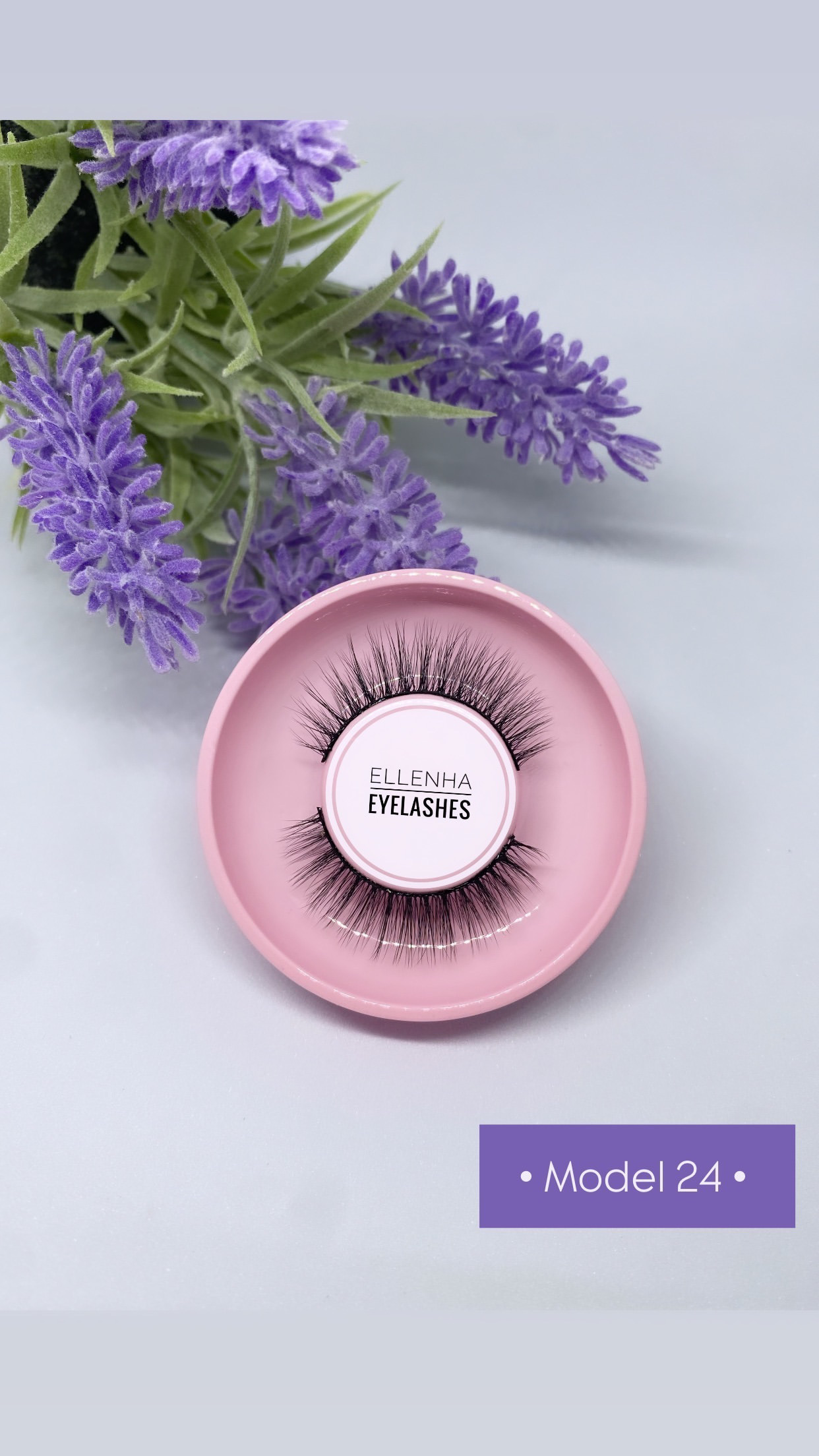 https://helena-webshop.zlaja.live/product-photos/82f20a02-c9c7-477d-a0f4-571d8fddccb4.jpeg