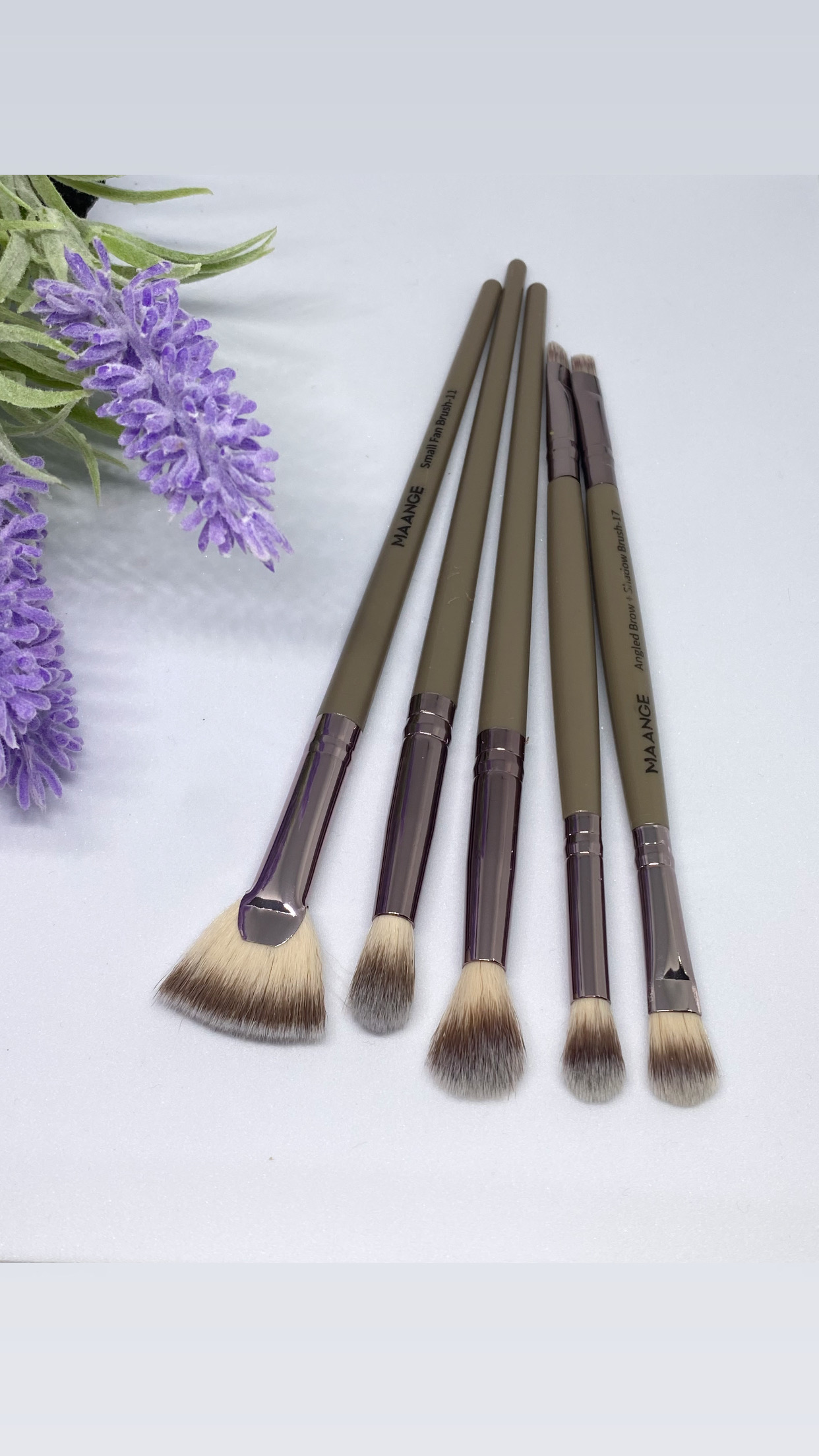 https://helena-webshop.zlaja.live/product-photos/9ec25c9a-e422-4bb8-bea9-60f77671b1ca.jpeg
