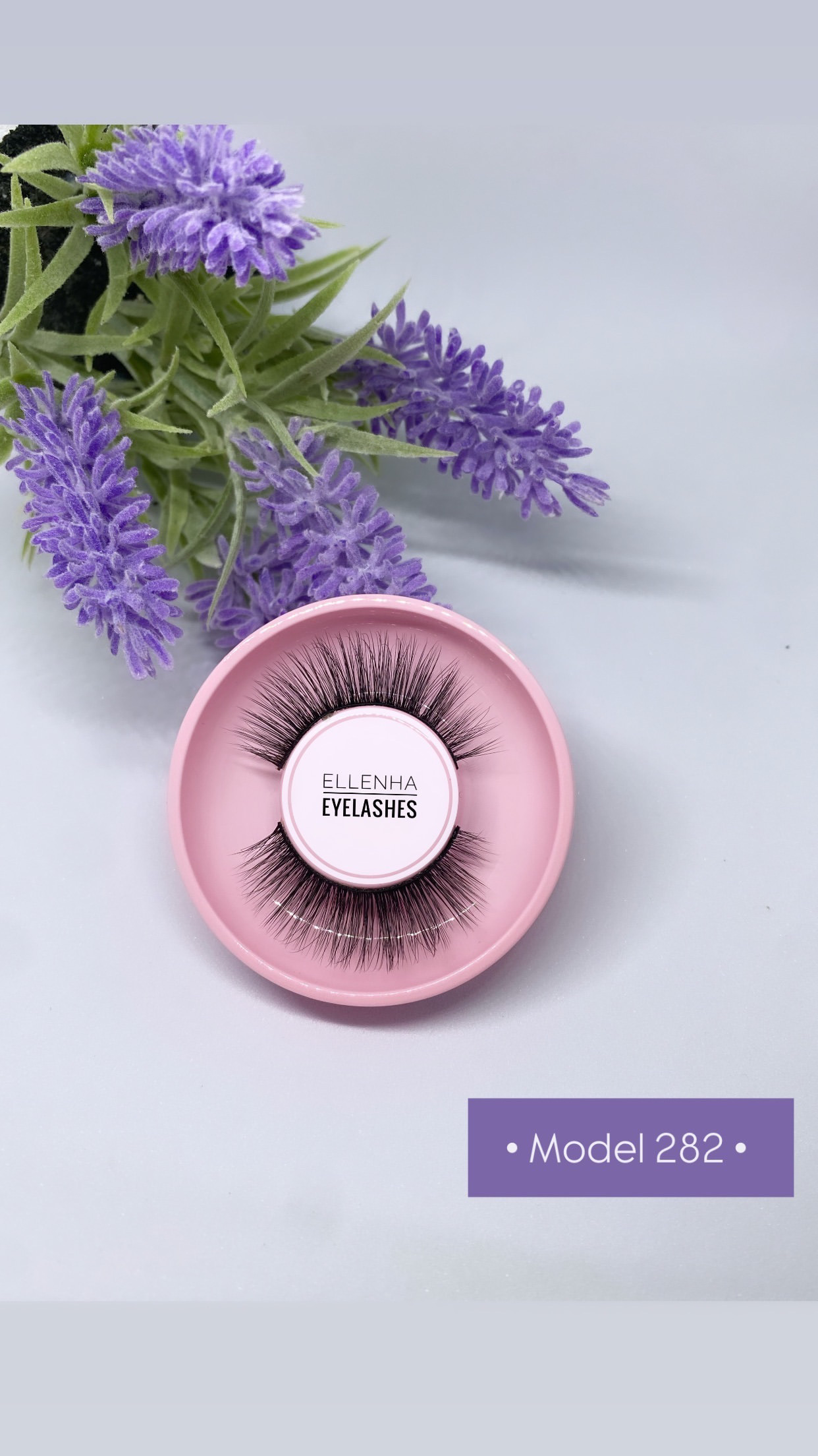 https://helena-webshop.zlaja.live/product-photos/ebeda500-b3d3-438f-b3ec-8586b10690f9.jpeg